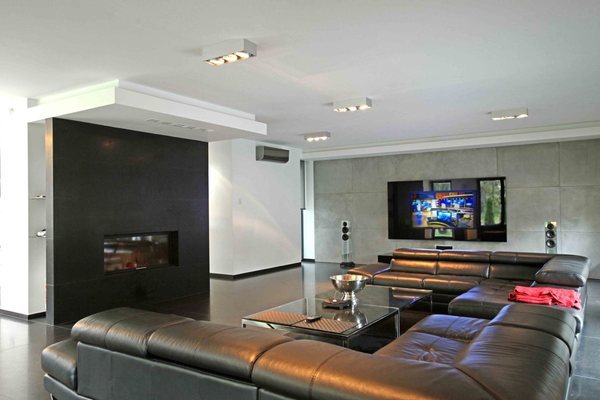 Top 8 Things You Can Control in a Smart Home